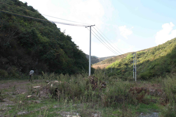 云南省师宗县彝族汉子张建培公益事迹特别报道