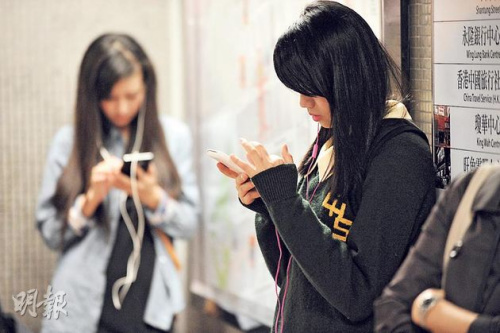 ��15%��ѧ�������ֻ���4Сʱ���ܵ绰����ҫ����