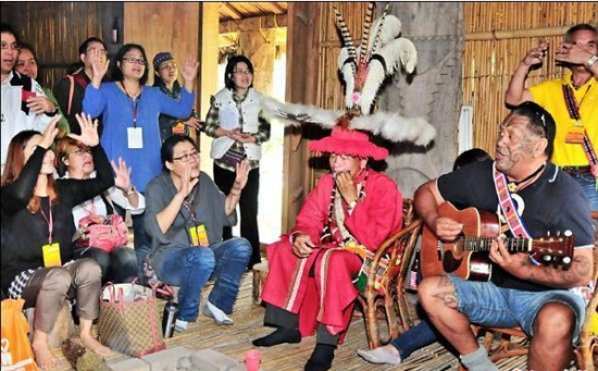 ������ë���˷�̨�尢���������ȱ���"������"