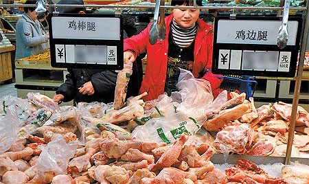 广州农贸市场档主:曾进过六和鸡但不好卖