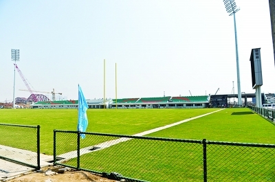 浦口青奥体育公园橄榄球场建成 球场草籽来自