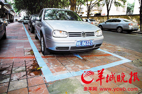 禅城停车位将分三种色 白色免费蓝色收费黄色