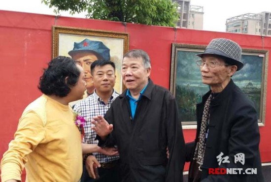 “长沙故事”系列油画开展成立长沙故事文化公司