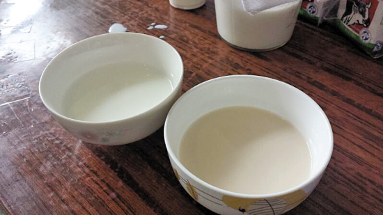 深圳市民超市买回的牛奶像泥浆血水 厂家称没