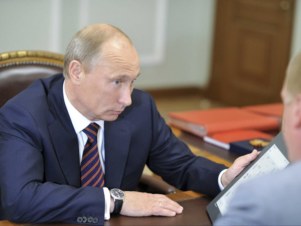 普京斥中情局控制互联网 称将建本国维基百科