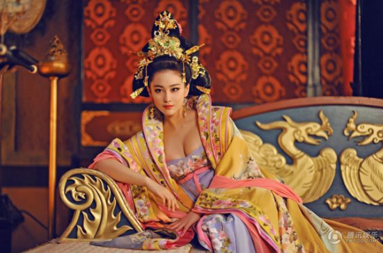 说说为什么范爷不可能爱上李晨 再八一八她的“后宫”