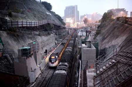 港铁东铁线运营时间,港铁东铁线和港铁西铁线