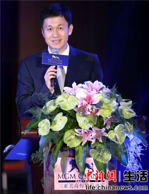 三亚美高梅举办2015美时美刻百万婚礼秀