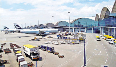 香港国际机场拟增自助通关道至59条 明年启用