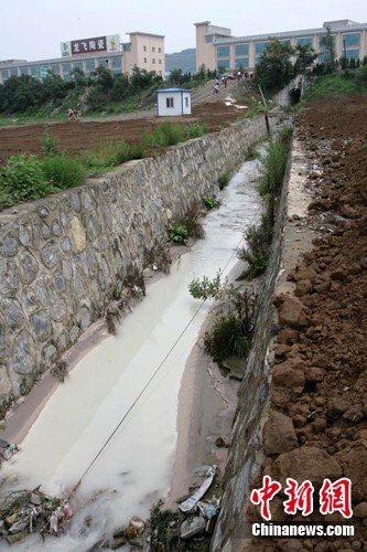 山西陶瓷工业园废水排入沁河影响居民饮水(图)
