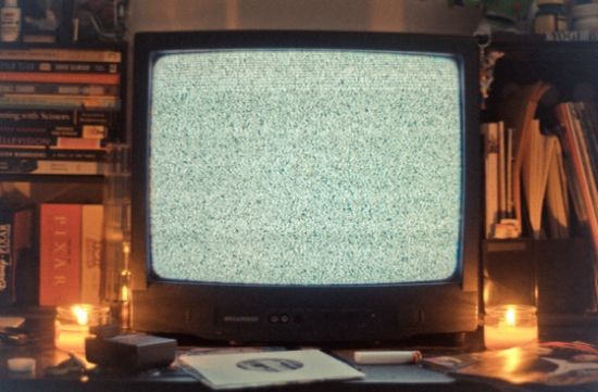 新媒体将节目内容碎片化 传统电视业被逼转型