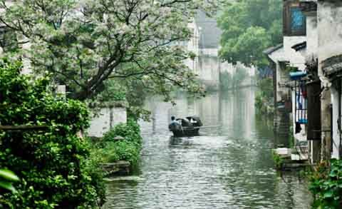 浙江绍兴:爱上摇曳的乌篷船_新浪天气预报