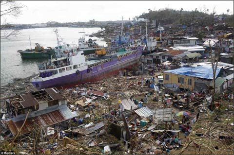 台风已致菲律宾1774人死亡 国家进入灾难状态
