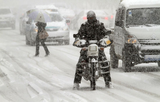 新疆巴里坤遭遇大雪天气|新疆|天气|巴里坤_新