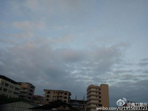 台风杜鹃明天登陆福建 局地或降特大暴雨_新