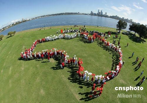 图:西澳华人社团在珀斯举办支持北京奥运活动