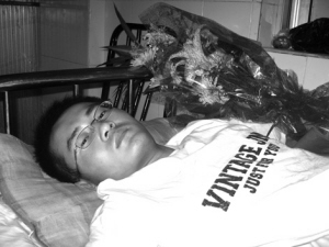 消防车出警途中发生车祸