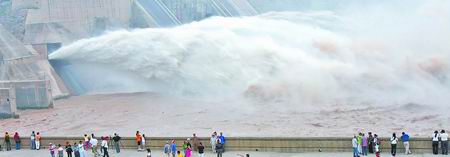 地上悬河形势改观