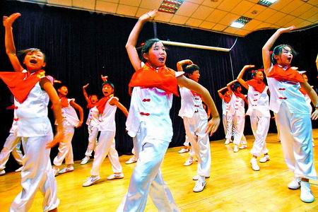 25�����޲μӡ������˶��ᡱ