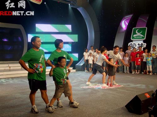 飞行家族 0a1de5a4469e26dfbf21ef69162ff95a.jpg