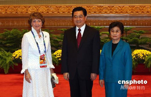 图文:胡锦涛夫妇欢迎荷兰<em>公主玛格丽特</em>_新闻中
