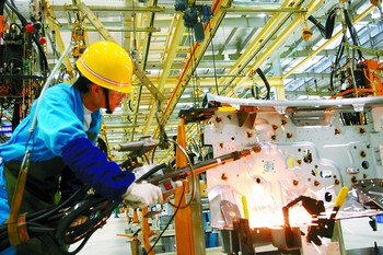 gdp增速_2002 2008年gdp值(2)