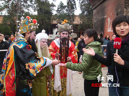 二月初二龙抬头 五岳同祈福(组图)