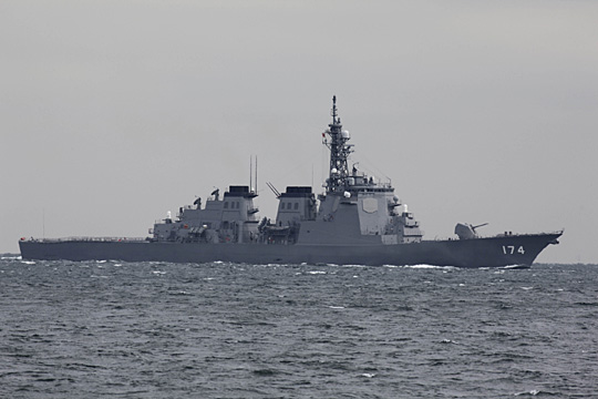 图:日本派宙斯盾舰出港拦截朝鲜导弹