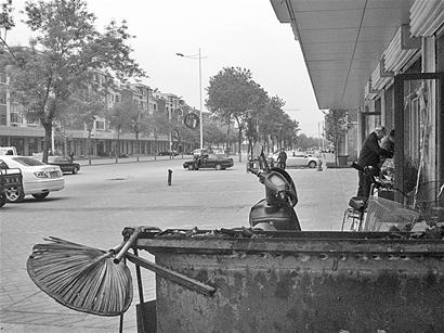 烧烤摊熏苦莱茵小镇居民