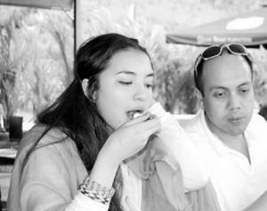 马来王妃泣诉被夫当性奴