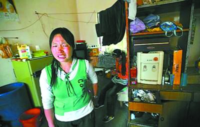 错抓小学<em>女生</em> 6警察被停职_新闻中心_新浪网