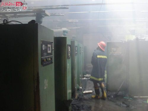 安国一棉纺厂着火 无人员伤亡报告