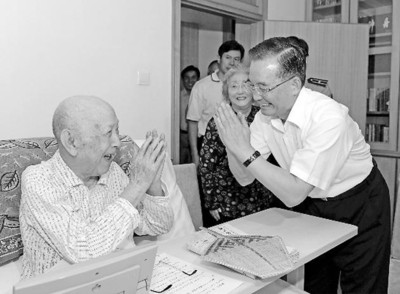 科学泰斗钱学森昨在京逝世