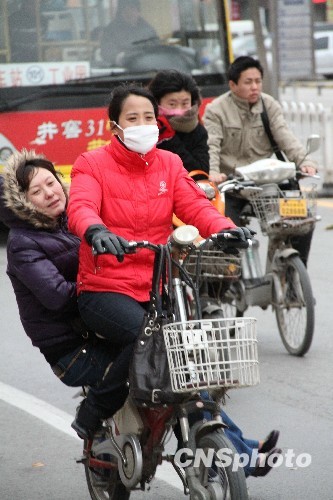 中国将遇入秋后最大范围雨雪天气 波及三十省