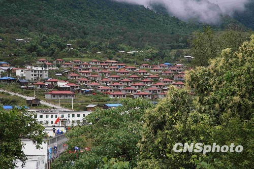 通讯:西藏墨脱:“孤岛”不孤_新闻中心_新浪网