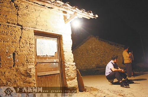 河池发生里氏2.8级地震 104间房屋受损无人员