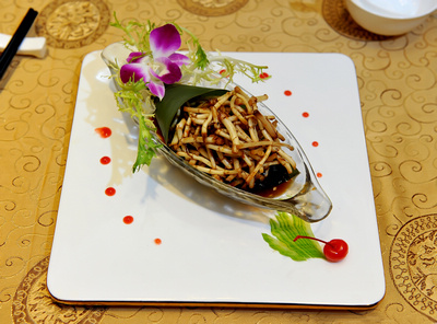 火宫殿端上一座城市最乡土的端午宴