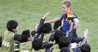 本田圭佑生日许愿,真灵