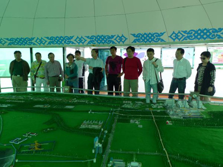 内蒙古各民族人口比例_内蒙古人口分布图(3)