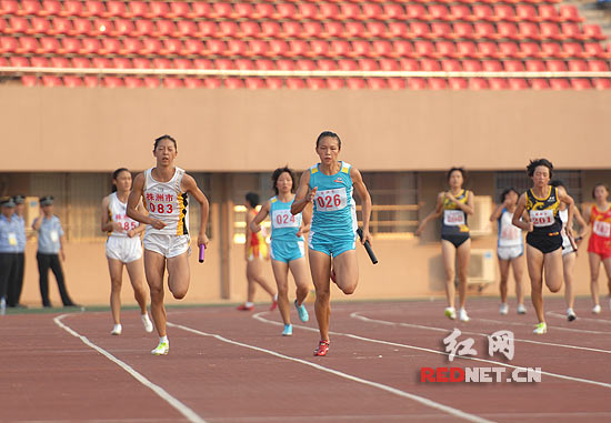 17日湖南省运会田径、摔跤、武术比赛掠影(组