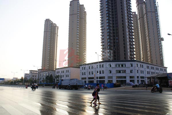 长沙马栏山车祸现场(图)