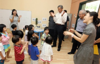 新加坡教育部拟将民间优质母语学习计划引入学