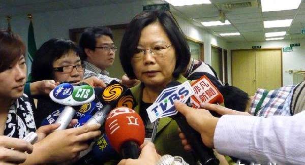 台媒:台湾国的蔡英文怎敢出席双十典礼?