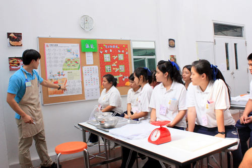 泰国吉拉达孔子课堂首次举办职业学生中文营活