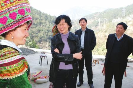 �����⻨�ǡ�Ů��ǣ������뵽��֦����ɹ̫��