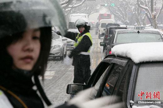 �㽭����·�����ɫԤ����Сѧ�׶�԰ͣ��1��