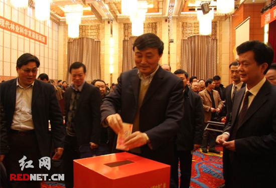 ������ҵ��������ʵ�ֶ�����̼���㡱�ŷŽ��ɳ�̬