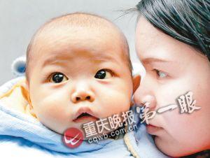 �Ÿ���ŮӤÿ�������ٻ�ɫ������ε������쳣