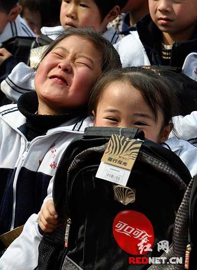 ��ʯϣ��Сѧ�����¿��������Ƿŷ���ѧ����Ը����