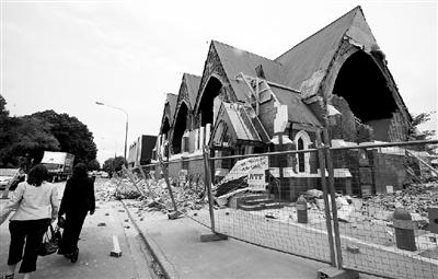 ���ڰ�һ�족